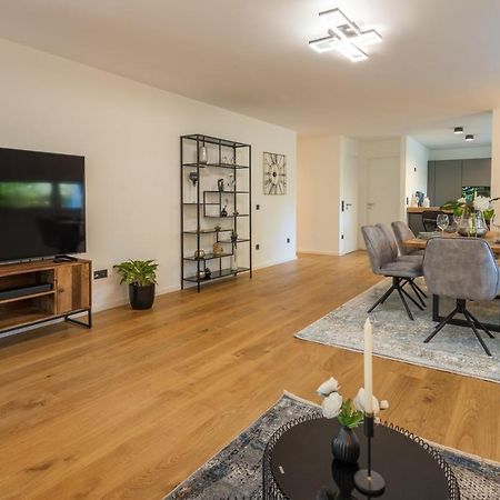 Sweethome - Luxus Pur - Grosse Kueche, 2 Baeder, 2 Terrassen Ottobrunn Exteriér fotografie