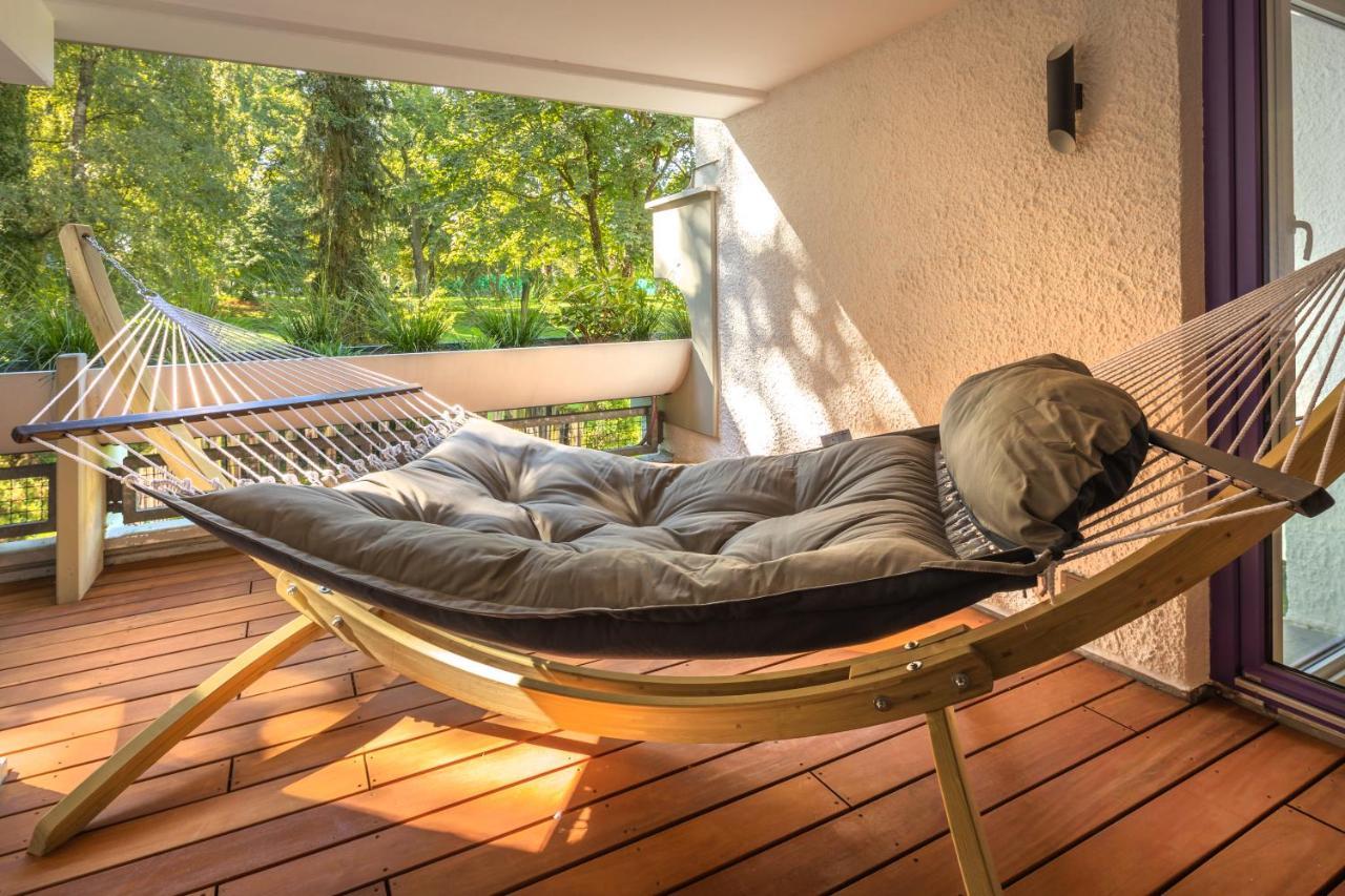 Sweethome - Luxus Pur - Grosse Kueche, 2 Baeder, 2 Terrassen Ottobrunn Exteriér fotografie